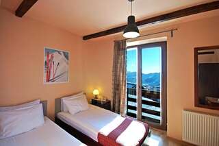 Отель Alpina Hotel Гудаури Стандартный двухместный номер с 1 кроватью или 2 отдельными кроватями-9